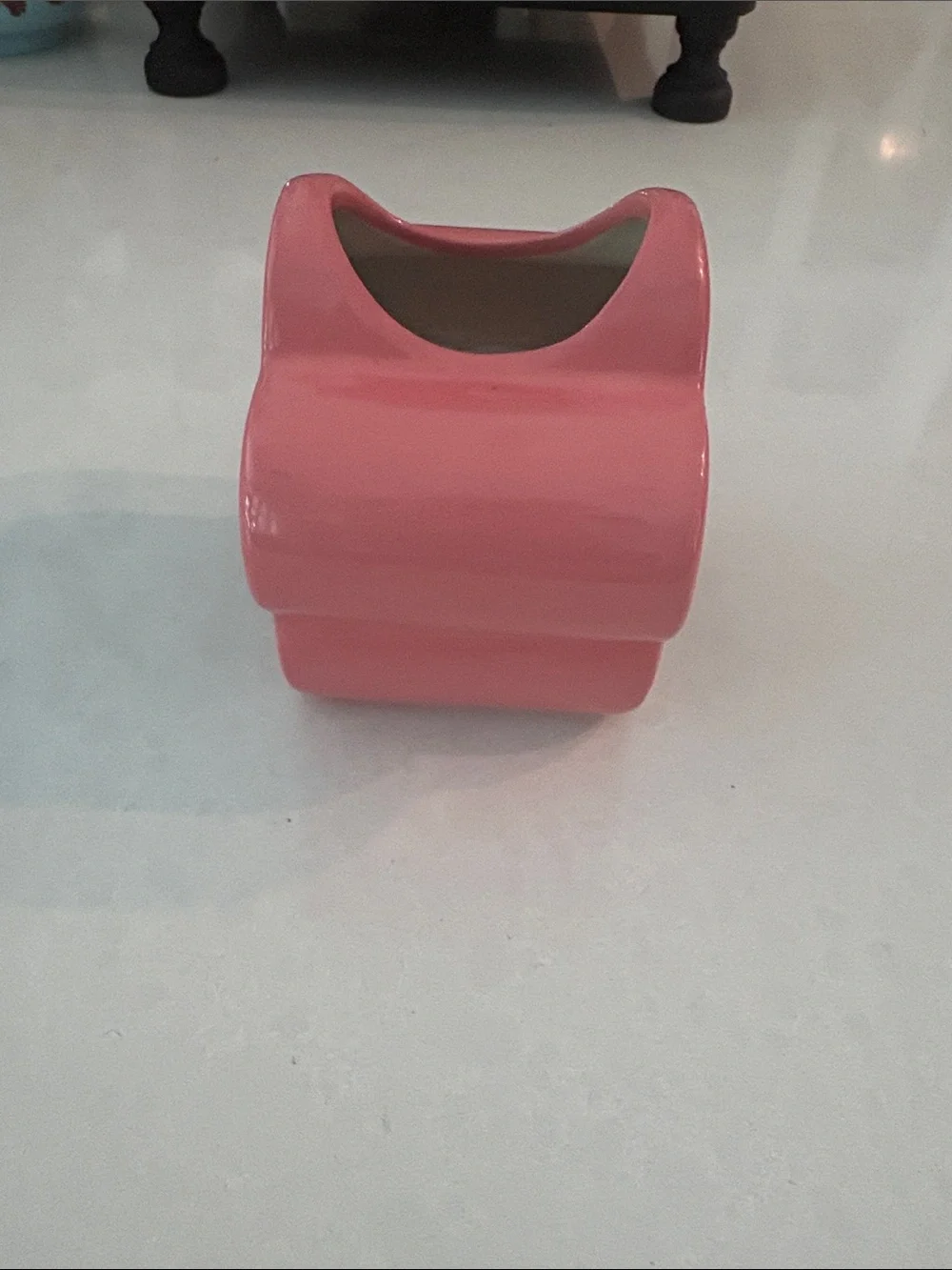 ban.do Pink Flower-Shaped Ceramic Accent Vase with Green Petal and Coral Center